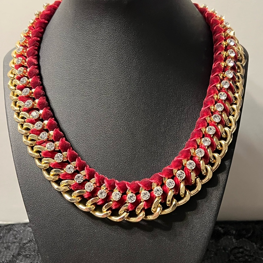 Elegant Red Gold Rhinestone Statement Chain Necklace